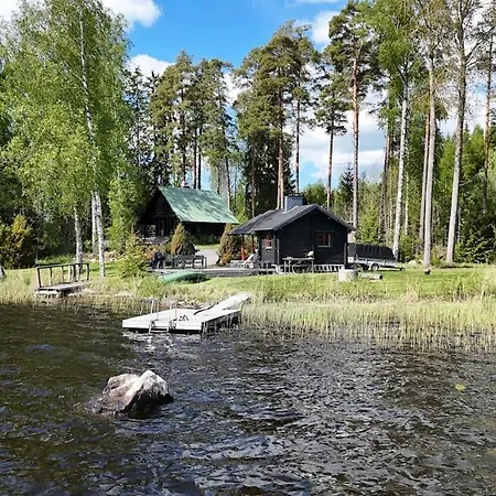 Perhemoekki, Sauna Ja Vierasmaja, Saehkoeauton Lataus Lahdenvainio