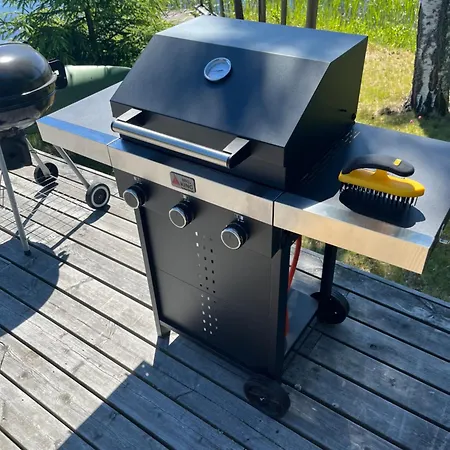 Chalet Perhemoekki, Sauna Ja Vierasmaja, Saehkoeauton Lataus *