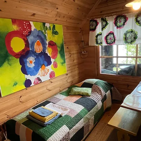 Perhemoekki, Sauna Ja Vierasmaja, Saehkoeauton Lataus Lahdenvainio