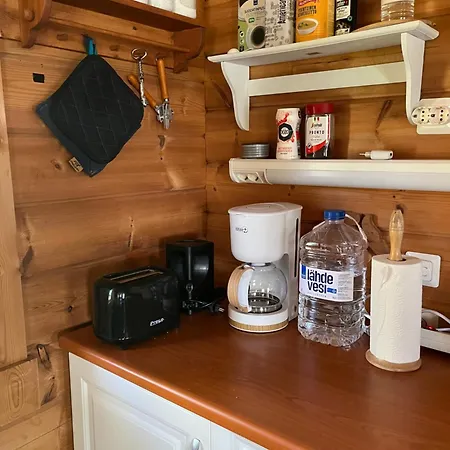 Perhemoekki, Sauna Ja Vierasmaja, Saehkoeauton Lataus Chalet Lahdenvainio