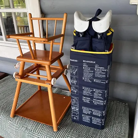 Chalet Perhemoekki, Sauna Ja Vierasmaja, Saehkoeauton Lataus *